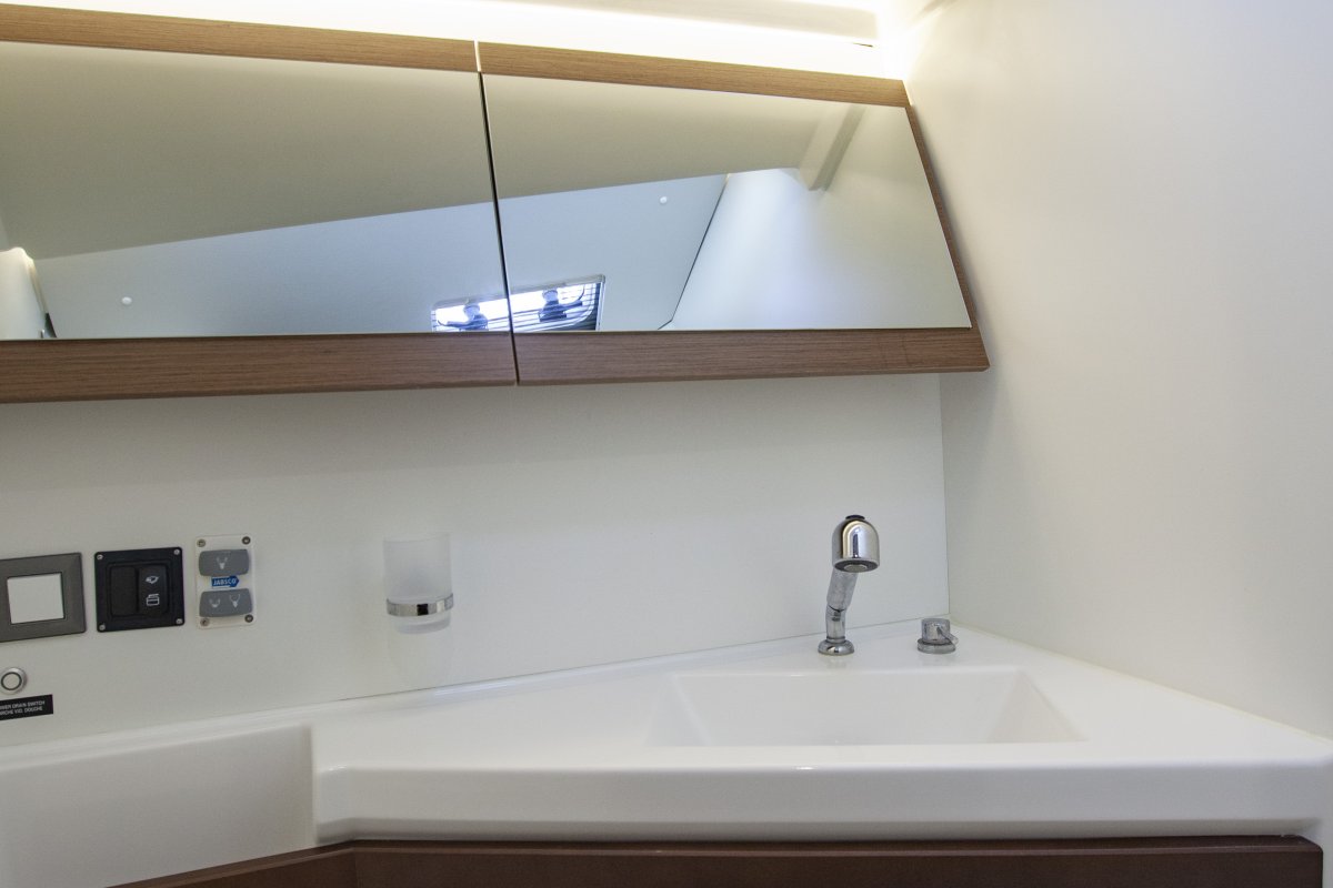 Front WC (port side)